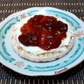 Cooksnap από 𝒳𝓇𝓊𝓈𝑜𝓊𝓁𝒶 𝒦𝑜𝓃𝓉𝑜𝓅𝑜𝓊𝓁𝑜𝓊 στη συνταγή Ρυζογκοφρέτα σάντουιτς με μαρμελάδα και τρίγωνο τυράκι