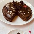 Seema Raghav का कुकस्नैप जब उन्होंने डार्क फैंटसी चॉकलेट केक (dark fantasy chocolate cake recipe in Hindi) बनाया था।