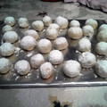 loka.vader's cooksnap of when they made Snowball Cookies.