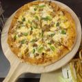 Muskaan Kashif's cooksnap of when they made Children's Favourite Chicken Pizza.