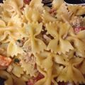karinny's cooksnap of when they made Bow Ties with sausage tomatoes and cream.