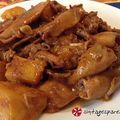Cooksnap από kimwlos στη συνταγή Καλαμαράκια κοκκινιστά με πατάτες γιαχνί