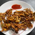 Rajashri Deodhar's cooksnap of when they made कांदा भजी (kanda bhaji recipe in marathi).