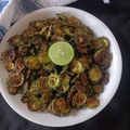 Rupa Tiwari का कुकस्नैप जब उन्होंने क्रिस्पी करेला (Crispy karela recipe in hindi) बनाया था।