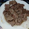 صورة من أختكم بالله ، شاركها بعد تجربة وصفة شرحات لحم الغزال مطفاية بالحامض والتوم 😋😋