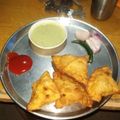 sonali का कुकस्नैप जब उन्होंने समोसा (SAMOSA RECIPE IN HINDI) बनाया था।