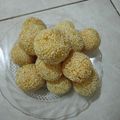 Cooksnap dari Riyanty Stubborn untuk resep Onde Onde Isi Kacang Hijau Kupas