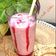 Madhu Walter का कुकस्नैप जब उन्होंने स्ट्रॉबेरी मिक्स फ्रूट्स स्मूथी (Strawberry mix fruits smoothie recipe in Hindi) बनाया था।