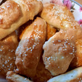 Cooksnap από Evgenia Seibel στη συνταγή Πεντανόστιμα τυροπιτάκια κουρού στο λεπτό!! 👌🥟
