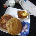 Sweta Keyur Dhokai's cooksnap of when they made છોલે પૂરી (Chhole Puri Recipe In Gujarati).