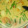 Cooksnap FZ Adzlin semasa beliau membuat Lemak Udang dan Kacang Buncis.