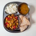 सोनल जयेश सुथार 's cooksnap of when they made ફુલાવર બટાકા નું શાક (Cauliflower Bataka Shak Recipe In Gujarati).
