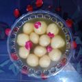 vandana का कुकस्नैप जब उन्होंने रसगुल्ला (Rasgulla Recipe in hindi) बनाया था।