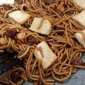 Cooksnap Nazz Uyun semasa beliau membuat Mee Goreng Basah Sempoi.