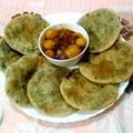 Keya Mandal's cooksnap of when they made কড়াইশুঁটির কচুরি (korai sutir kochuri recipe in Bengali).