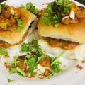 chef Nidhi Bole's cooksnap of when they made મસાલા પાવ (Masala Pav recipe in Gujarati).