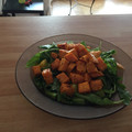 dijana.la's cooksnap of when they made Roasted sweet potato and avocado salad.