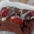 Rózsás-Buday Alexandra Cooksnap-ja, amikor elkészítette a(z) Duplacsokis-epres Brownie receptet.