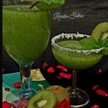 Reeta Sahu का कुकस्नैप जब उन्होंने मिंट कीवी कूलर (mint kiwi cooler recipe in Hindi) बनाया था।