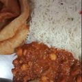 Bhumi ahuja का कुकस्नैप जब उन्होंने छोले चावल (chole chawal recipe in Hindi) बनाया था।