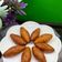 Cooksnap Sesimple Loralin semasa beliau membuat Kuih cek mek molek.