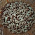 Cooksnap dari Ella untuk resep Biji ketapang renyah di luar lembut di dalam