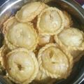 AKANSHA SANJAY SRIVASTAVA का कुकस्नैप जब उन्होंने गुलकंद चन्द्रकला (gulkand chandrakala recipe in Hindi) बनाया था।