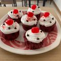 El cooksnap de Katherine Serrano Castellanos cuando hizo Cupcakes selva negra.