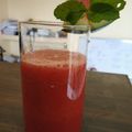 Zesty Style का कुकस्नैप जब उन्होंने रिफ्रेशिंग वाटरमेलन जूस (Refreshing watermelon juice recipe in hindi) बनाया था।