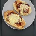 Králik Mónika Cooksnap-ja, amikor elkészítette a(z) Virslis csónak receptet.