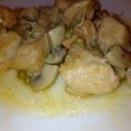 El cooksnap de beatrizcuycoll cuando hizo Pollo con champiñones y guisantes al curry.