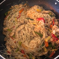 El cooksnap de NURIA cuando hizo Fideos chinos con pollo y verduras.