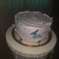 El cooksnap de elsuenopizzaparty cuando hizo Buttercream con merengue suizo.