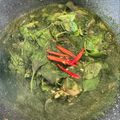 รูป Cooksnap ของ Photchanan Ratanajaipan เมื่อเขาทำ แกงไข่น้ำ (ไข่ผำ) ⭐