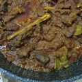 Cooksnap Noorfaizah Ahmad Puaad semasa beliau membuat Rendang Daging Rembau.