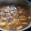 Rakhi Gupta का कुकस्नैप जब उन्होंने जोधपुरी दाना मेथी गट्टा (jodhpuri dana methi gatta recipe in Hindi) बनाया था।