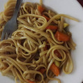 El cooksnap de Yukiko Drew cuando hizo Tallarines con gambas y carne al estilo chino.