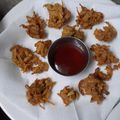 Babita Sharma का कुकस्नैप जब उन्होंने प्याज़ पकौड़ा (pyaz pakoda recipe in Hindi) बनाया था।