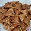 El cooksnap de Comida de Marruecos Con Hakima cuando hizo Briwat de cacahuetes dulces para Ramadán.
