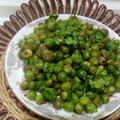 Vandana Johri का कुकस्नैप जब उन्होंने हरे मटर की चटपटी घुघनी (Hare matar ki chatpati Ghugni recipe in Hindi) बनाया था।
