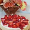 El cooksnap de Ana Lord cuando hizo Tarta de frutillas y duraznos con crema chantilly.