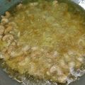 Cooksnap dari Esih Kurniasih untuk resep Kacang mede goreng
