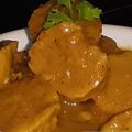  Chef Richa pathak. का कुकस्नैप जब उन्होंने राजस्थानी गट्टे की सब्जी (Rajasthani gatte ki sabzi recipe in hindi) बनाया था।