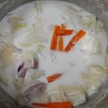 Cooksnap Nor Azlina semasa beliau membuat Kobis Masak Lemak.