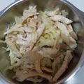 รูป Cooksnap ของ Benjaphat Jaturonrusami เมื่อเขาทำ #อาหารง้ายง่าย ดอกกระหล่ำปลีผัดหมูสับ ง้ายง่ายยยยยย