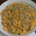 小媽簡單煮 的 洋蔥炒蛋 cooksnap