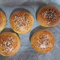 Cooksnap από Marilena Voulgari στη συνταγή "Ψωμάκια για burger τύπου brioche"