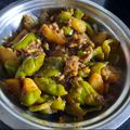 Charusheela Prabhu's cooksnap of when they made सिमला मिरची, बटाटा, कांदा ग्रेव्ही (shimla mirchi batata kanda gravy recipe in marathi).