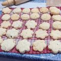 El cooksnap de Jennifer Avila cuando hizo Galletitas de harina de arroz y coco rallado libre de gluten.