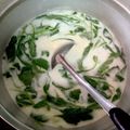 Cooksnap RH Kitchens semasa beliau membuat 👩‍🍳LAUK PAUK : MASAK LEMAK BAYAM.